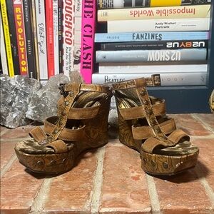 Donald Pliner Couture Tooled Leather Wedges